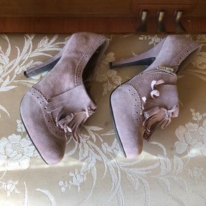 Blush leather heels 8 by 9fifty Excellent!!!! SEXY